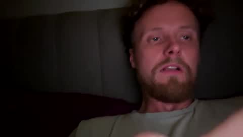 lukeeeeey96 online show from 12-18-25, 10:16