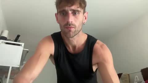 Snapshot of lukegunn22 chatting on 12-17-24, 02:44 MR. Luke Gunn online show from 12-17-24, 02:44