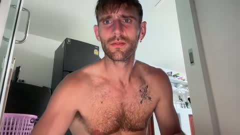 Snapshot of lukegunn22 chatting on 03-10-25, 11:06 MR. Luke Gunn online show from 03-10-25, 11:06