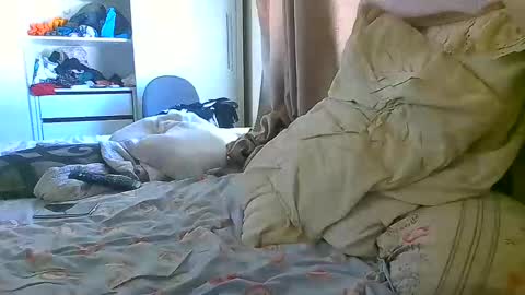 Snapshot of luksmen1 chatting on 02-09-25, 03:45 lucifer online show from 02-09-25, 03:45