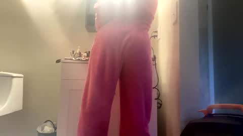 Snapshot of lulu_only_fans chatting on 01-17-25, 06:44 Lulu online show from 01-17-25, 06:44