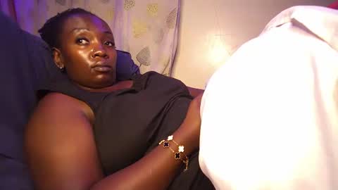 lulu_sparks1 online show from 09-27-25, 12:15