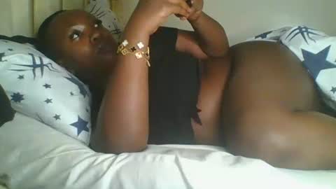 lulu_sparks1 online show from 11-08-25, 06:13