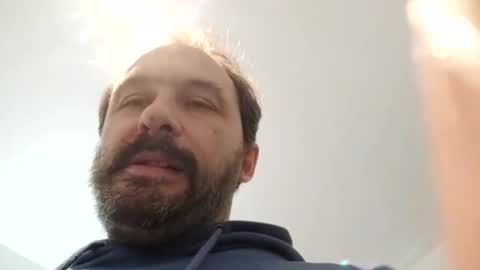 Snapshot of luluberlu042 chatting on 12-21-24, 05:58 Ludo online show from 12-21-24, 05:58