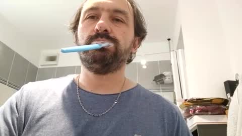 Snapshot of luluberlu042 chatting on 03-08-25, 12:00 Ludo online show from 03-08-25, 12:00