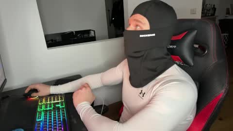 Snapshot of lulusek17cm chatting on 03-27-26, 11:04 lulusek17cm online show from 03-27-26, 11:04