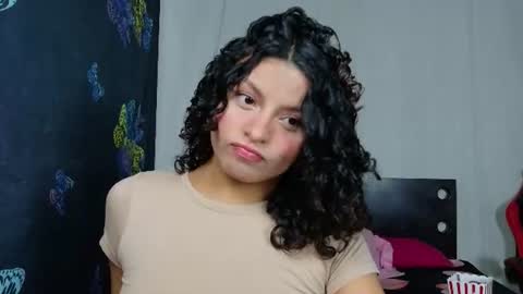 luluupeach69 online show from 07-05-26, 01:34
