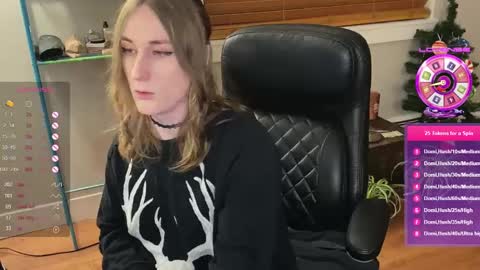 Snapshot of luluv chatting on 01-13-25, 01:56 Lulu online show from 01-13-25, 01:56