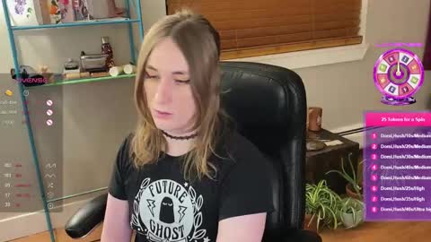 Snapshot of luluv chatting on 01-21-25, 05:27 Lulu online show from 01-21-25, 05:27