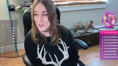 Snapshot of luluv chatting on 02-26-25, 09:27 Lulu online show from 02-26-25, 09:27