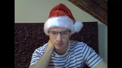 Snapshot of lumberjack__666 chatting on 12-20-25, 06:48 Andrew independent model 2000-0000 CET daily online show from 12-20-25, 06:48