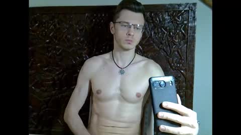 Snapshot of lumberjack__666 chatting on 02-16-26, 09:44 Andrew independent model 2000-0000 CET daily online show from 02-16-26, 09:44