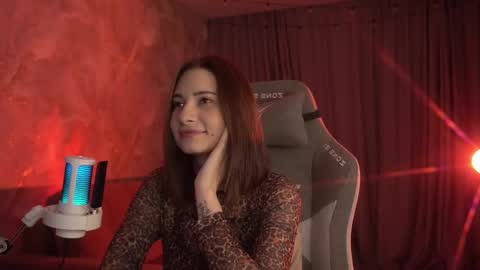 Snapshot of lumenova chatting on 03-06-26, 02:08 Amelia online show from 03-06-26, 02:08