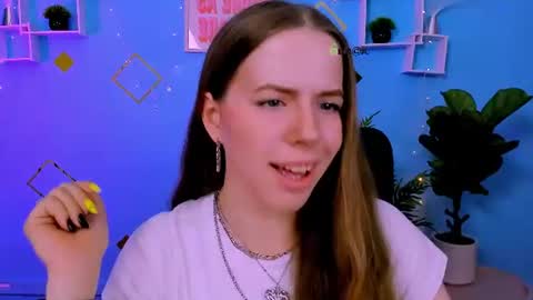 Sweet Lumi online show from 06-19-26, 07:34