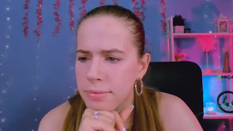 Sweet Lumi online show from 07-16-26, 07:36
