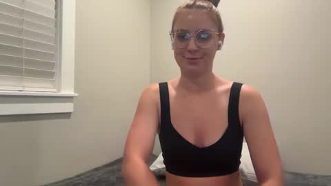 lumie online show from 05-15-26, 04:08
