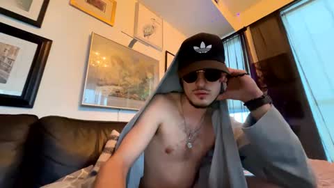 Snapshot of lumii1995 chatting on 02-03-25, 06:49 IM STRAIGHT Only Fans lumiifundz online show from 02-03-25, 06:49