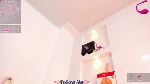 luminous__queen online show from 02-01-25, 10:34