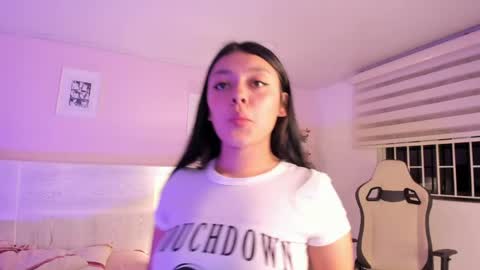 lummii_ online show from 04-28-26, 02:27