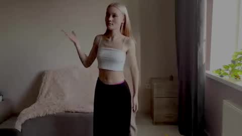 lumpyamsonia online show from 11-28-25, 07:33