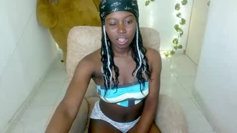 Snapshot of luna253951 chatting on 05-28-26, 02:03 luna253951 online show from 05-28-26, 02:03
