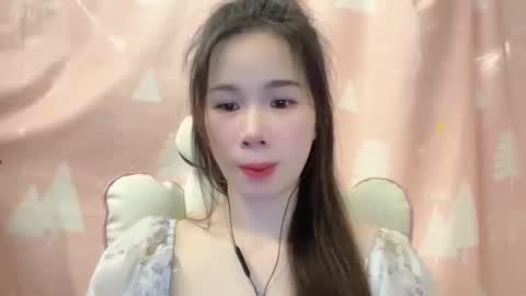 Luna online show from 05-06-26, 04:08