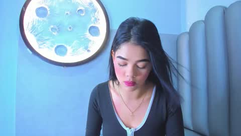 Snapshot of luna__02 chatting on 02-05-26, 11:37 Luna online show from 02-05-26, 11:37