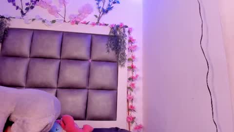 Snapshot of luna__scarlett chatting on 07-07-26, 07:23 luna online show from 07-07-26, 07:23