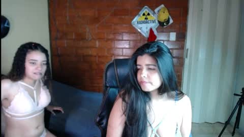 Luna  Cinnamon online show from 04-06-26, 01:14