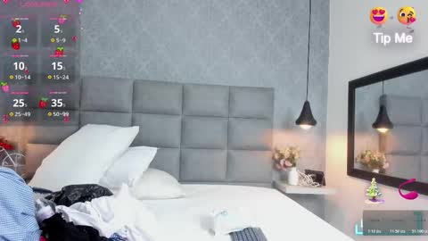 Luna online show from 12-21-25, 10:44