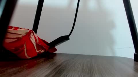 Snapshot of luna_bella882689 chatting on 05-30-26, 01:30 luna_bella882689 online show from 05-30-26, 01:30