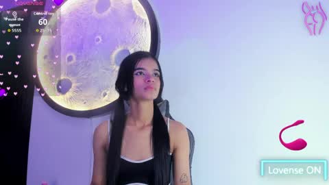luna_bella_23 online show from 06-02-26, 05:53