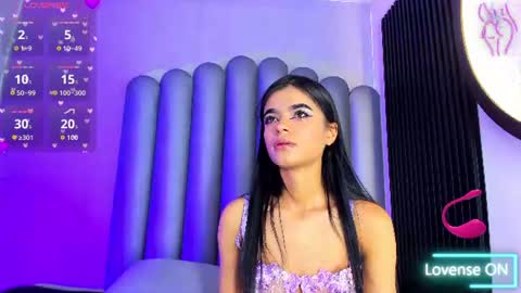 luna_bella_23 online show from 06-18-26, 03:07