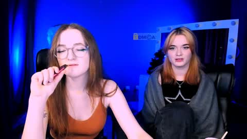 luna_berryy online show from 01-27-25, 09:55