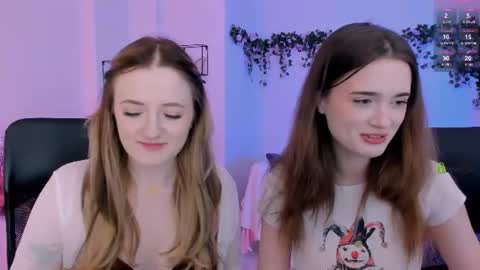 luna_berryy online show from 07-28-26, 06:53
