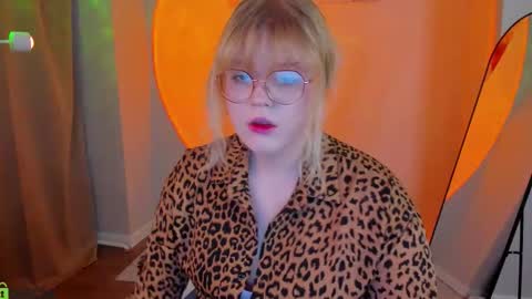 Snapshot of luna_c0ra chatting on 02-11-26, 01:10 luna online show from 02-11-26, 01:10