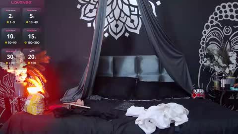 Luna  Dante online show from 03-04-26, 12:22