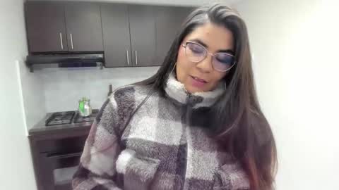 luna  online show from 12-16-25, 11:15