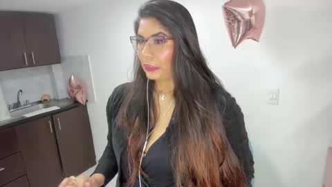 luna  online show from 02-05-26, 11:26