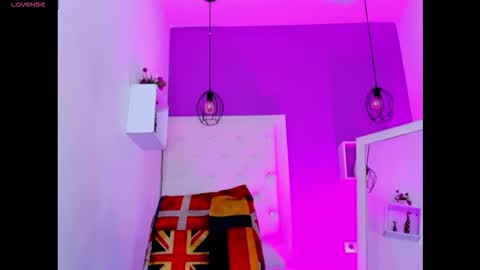 Snapshot of luna_ebony69 chatting on 02-06-26, 08:01 Luna online show from 02-06-26, 08:01