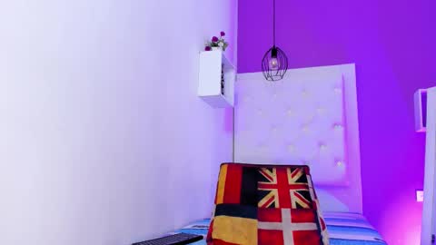 Snapshot of luna_ebony69 chatting on 02-14-26, 07:54 Luna online show from 02-14-26, 07:54