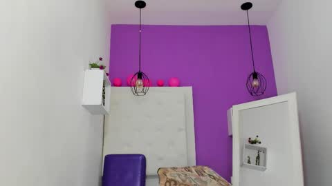 Snapshot of luna_ebony69 chatting on 03-08-26, 02:04 Luna online show from 03-08-26, 02:04