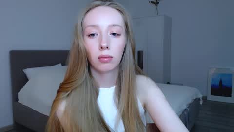 Snapshot of luna_insanity chatting on 01-26-25, 09:07 Luna online show from 01-26-25, 09:07