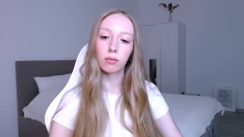 Luna online show from 01-08-26, 08:55