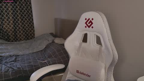 luna_loveeee online show from 04-14-26, 04:29