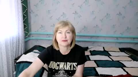 luna_lure11 online show from 06-19-26, 07:45