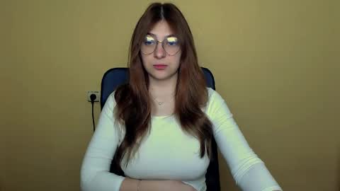 Luna online show from 05-02-26, 08:19