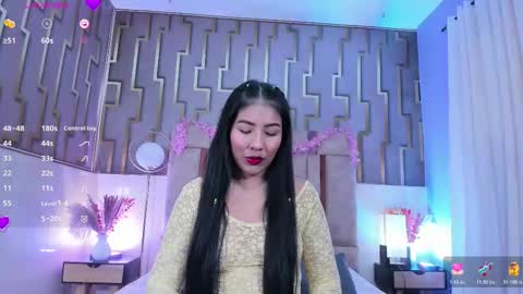 Snapshot of luna_maisonn chatting on 02-03-26, 04:32 LUNA online show from 02-03-26, 04:32