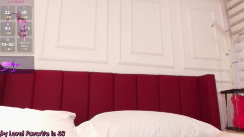     online show from 02-06-25, 01:54