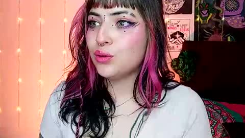 Snapshot of luna_ray420 chatting on 12-15-24, 12:07 MISS LUNA online show from 12-15-24, 12:07